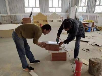 木匠村 村民'抱团'增收，木材加工焕发新生机